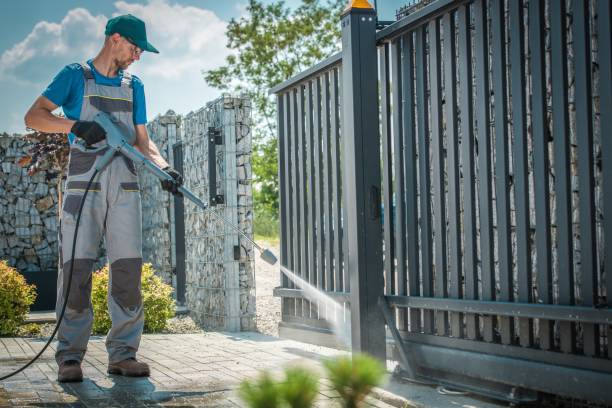 Best Driveway Cleaning and Restoration in Seeley, CA